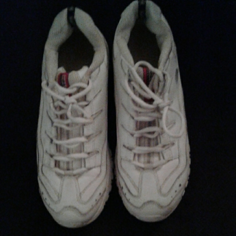 Skechers